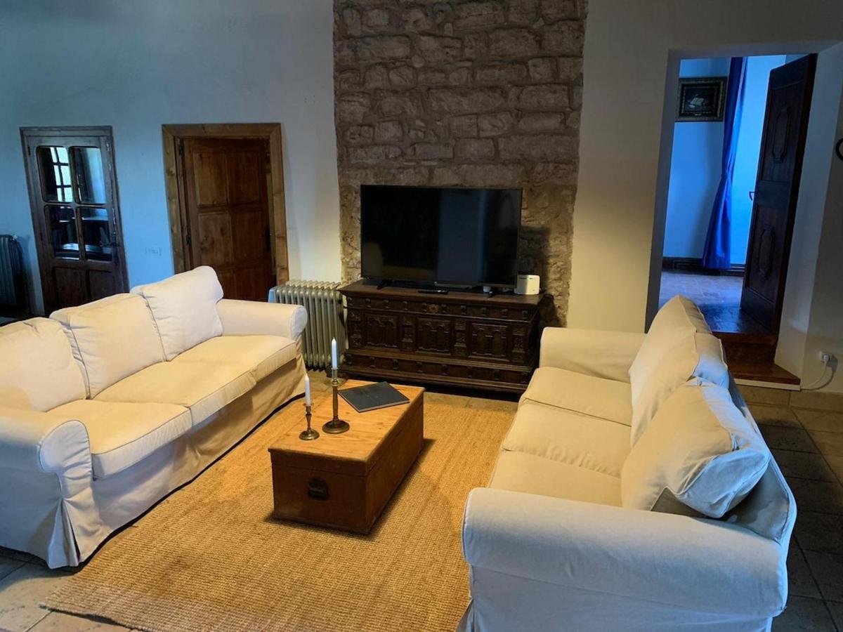 Masia Cal Millas - Turisme Rural Castellfullit de Riubregos Eksteriør bilde