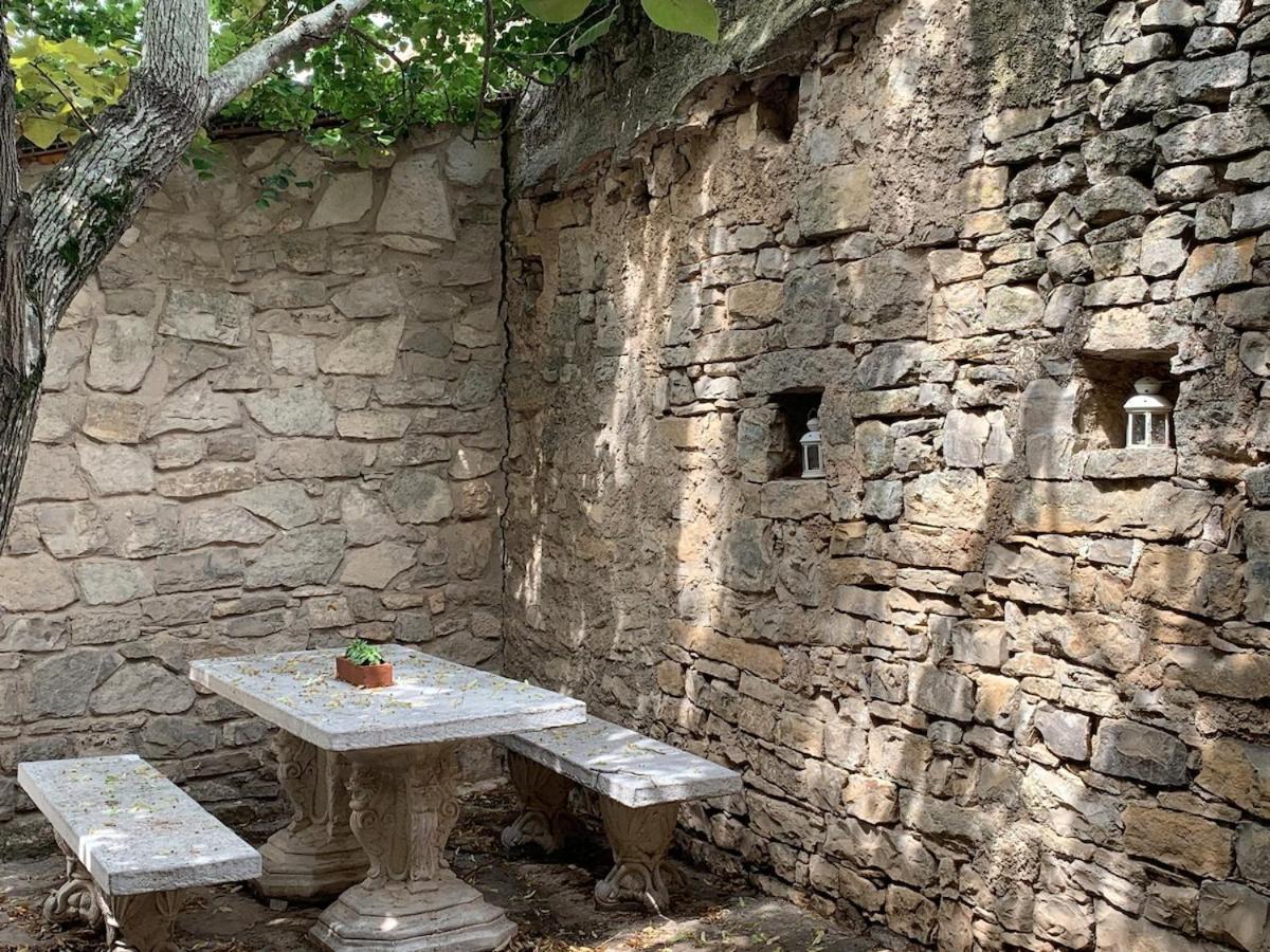 Masia Cal Millas - Turisme Rural Castellfullit de Riubregos Eksteriør bilde